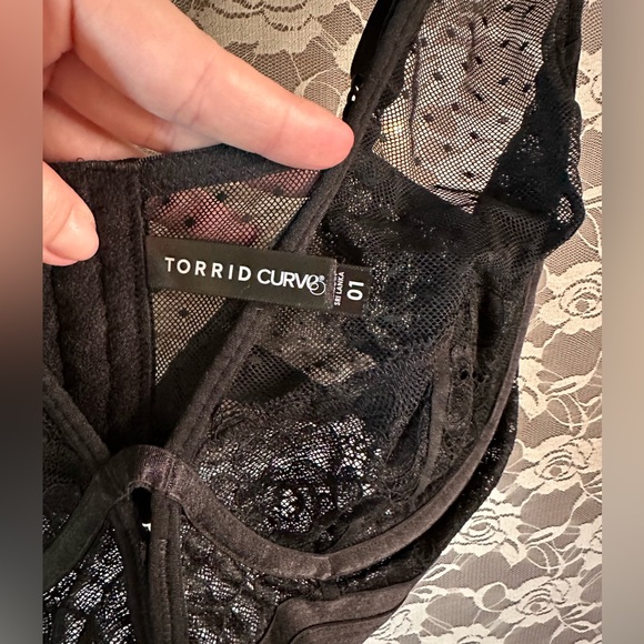 NWT Torrid Black Swiss Dot Mesh & Lace Unlined Bralette - Picture 8 of 11